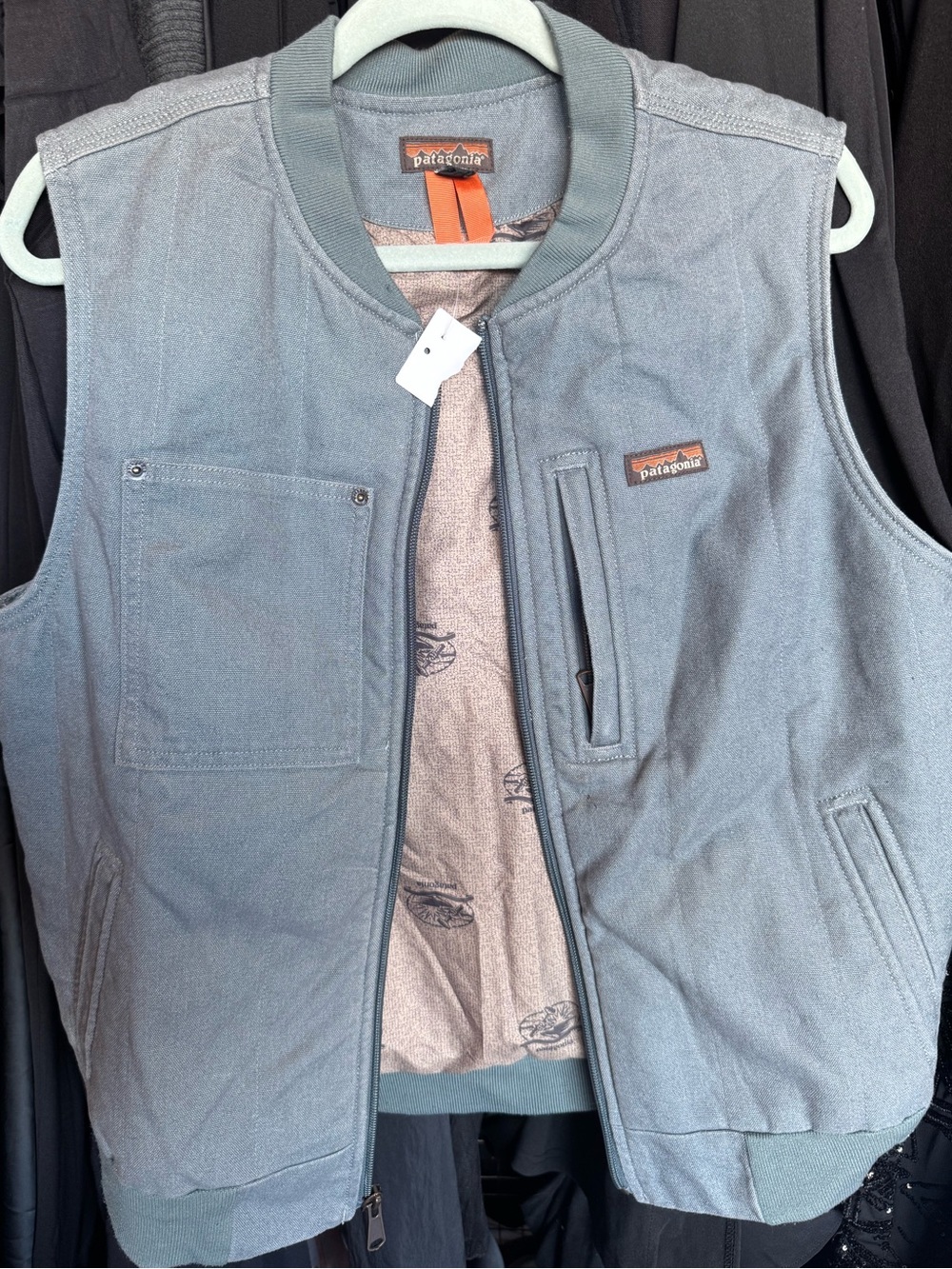 Patagonia Men's Slate Gray Sleeveless Utility Vest